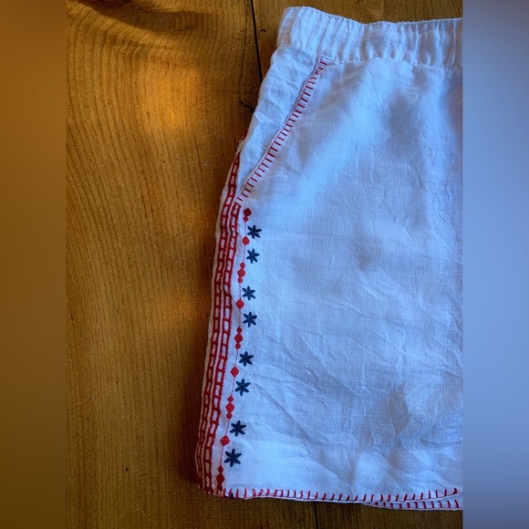 Cynthia Rowley linen shorts with embroidery. Size L - Picture 8 of 9